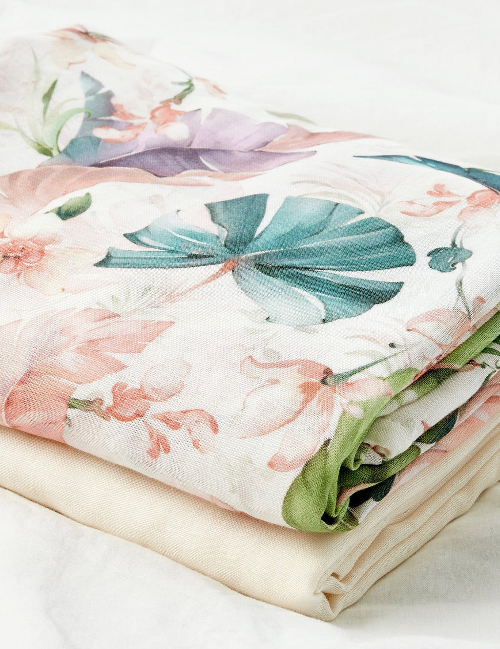 Momcozy Softness Swaddle Blankets - Flower Beige (2 Pack)